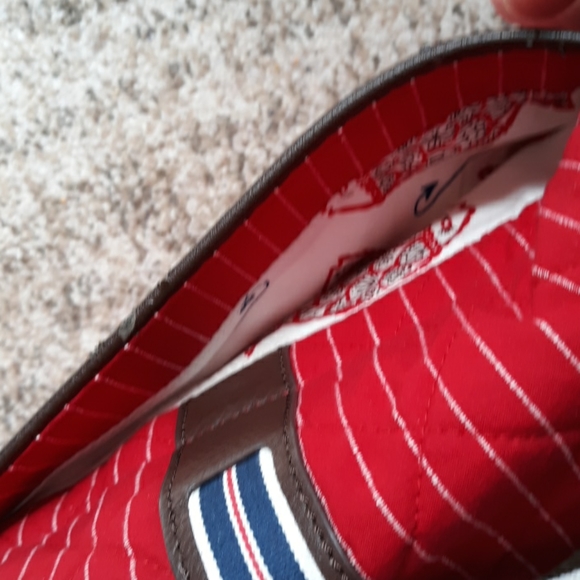 Vera Bradley shoulder bag with flap - Picture 6 of 14